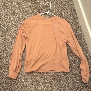 Super cute and nice Nike shirt